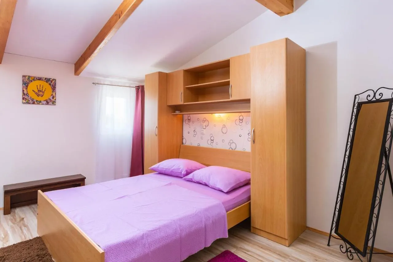 Apartamento Lilo Lavender Loborika